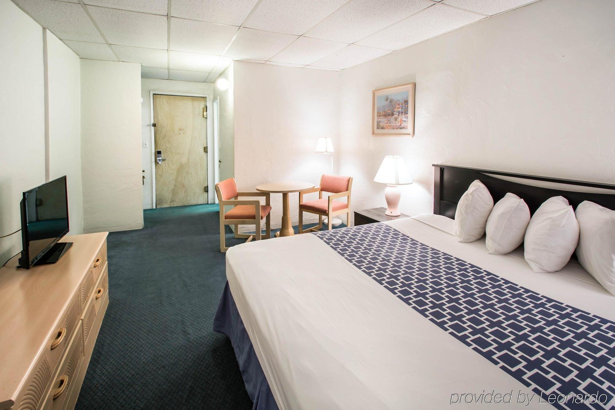 Key Largo Inn Екстериор снимка