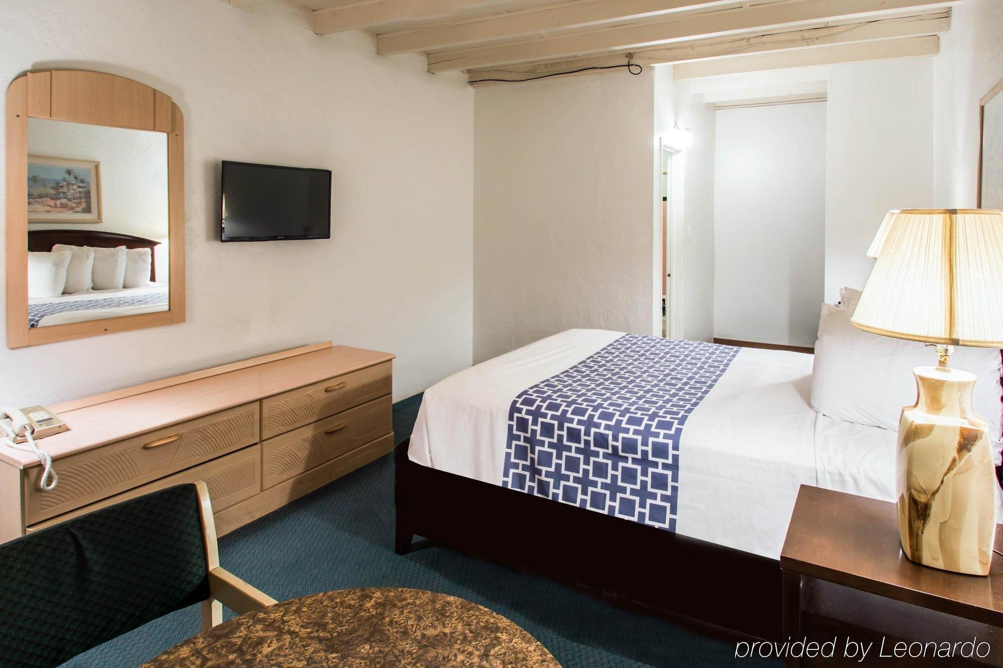 Key Largo Inn Екстериор снимка